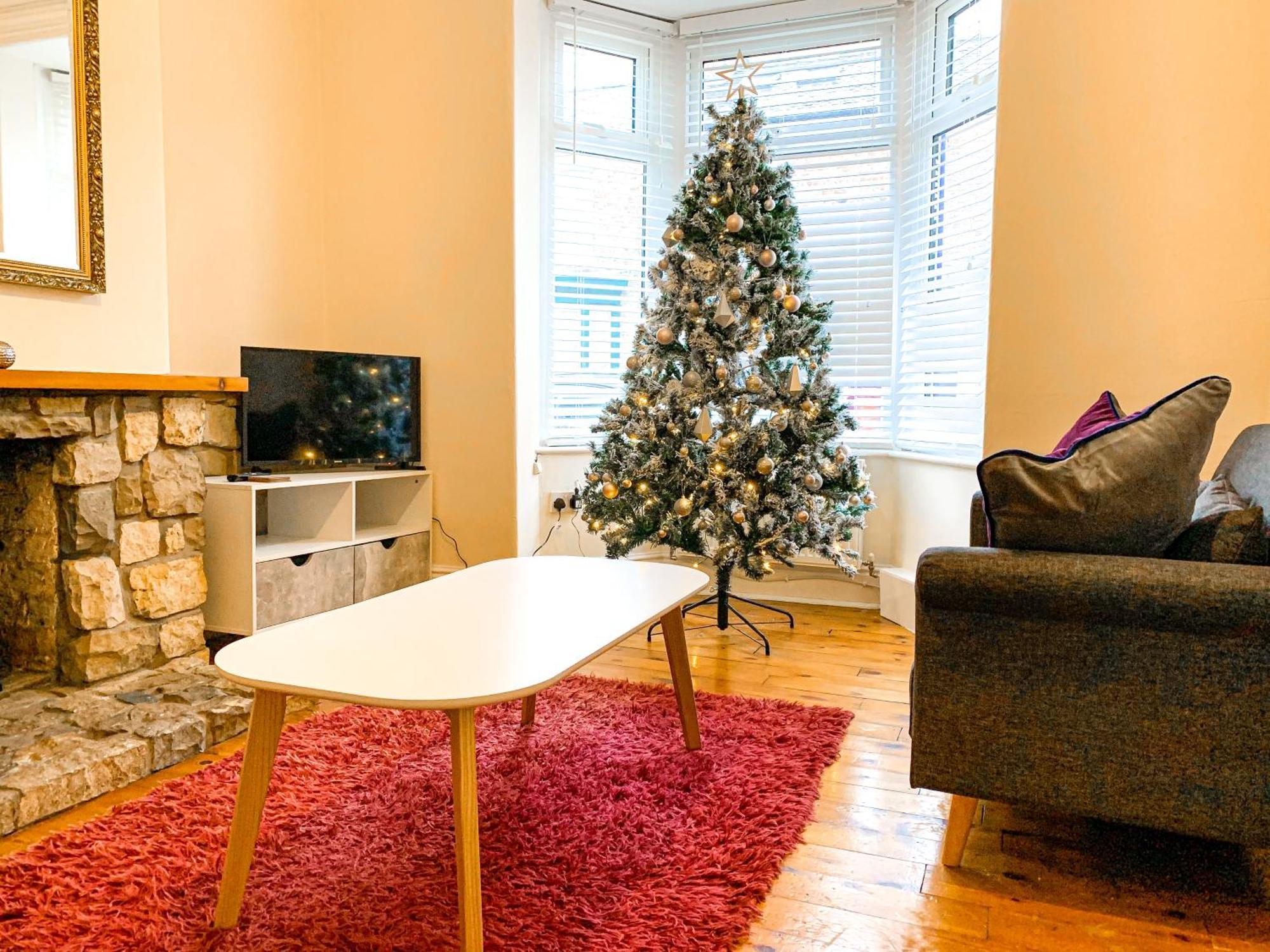 The Neville - Quaint Victorian With Free Parking Apartamento York